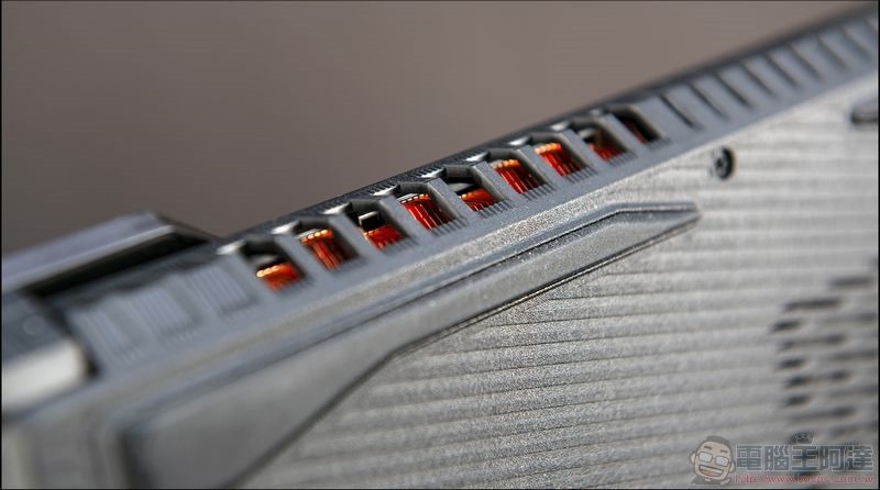 ROG Strix SCAR II 開箱 GL704 評測 - 25 ROG Strix SCAR II 開箱 GL704 評測 - 25