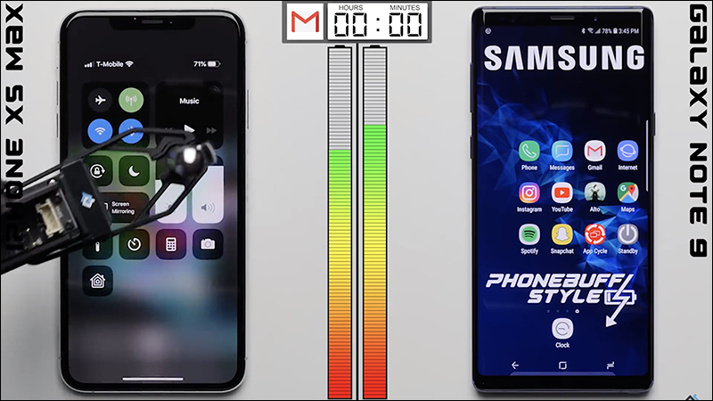 iPhone XS Max 和 Samsung Galaxy Note 9 續航力 比拼，超公平、用機器人來操作 - 電腦王阿達