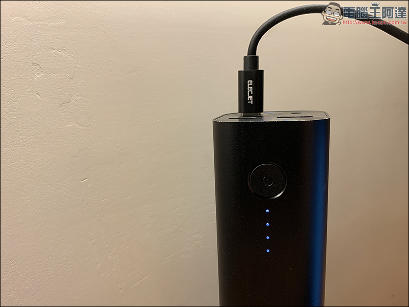 ELECJET 磁吸快充電源線 開箱動手玩: L 型轉角設計更安全,一線多用途超方便! - 電腦王阿達 ELECJET 磁吸快充電源線 開箱動手玩: L 型轉角設計更安全,一線多用途超方便! - 電腦王阿達