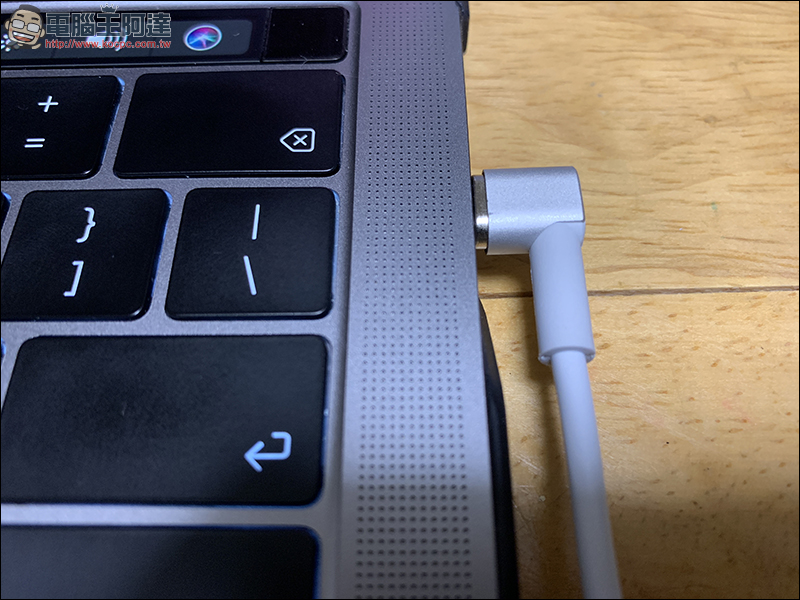 ELECJET 磁吸快充電源線 開箱動手玩: L 型轉角設計更安全,一線多用途超方便! - 電腦王阿達 ELECJET 磁吸快充電源線 開箱動手玩: L 型轉角設計更安全,一線多用途超方便! - 電腦王阿達
