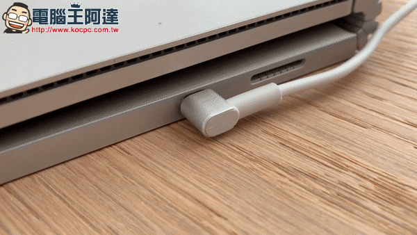 ELECJET 磁吸快充電源線 開箱動手玩: L 型轉角設計更安全,一線多用途超方便! - 電腦王阿達 ELECJET 磁吸快充電源線 開箱動手玩: L 型轉角設計更安全,一線多用途超方便! - 電腦王阿達