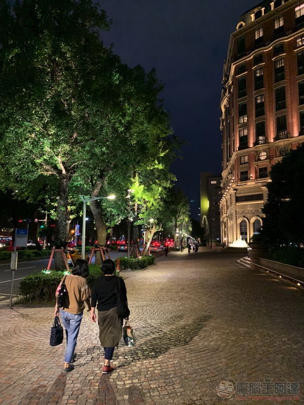 iPhone XR 開箱 實測 :給你廣角人像的獨門功夫(評價 / 評測 / 測試 / 分析) - 電腦王阿達 iPhone XR 開箱 實測 :給你廣角人像的獨門功夫(評價 / 評測 / 測試 / 分析) - 電腦王阿達