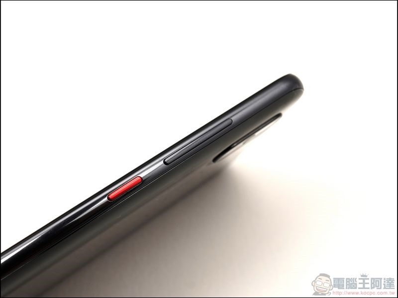 小米 8 Pro 開箱 -16 小米 8 Pro 開箱 -16