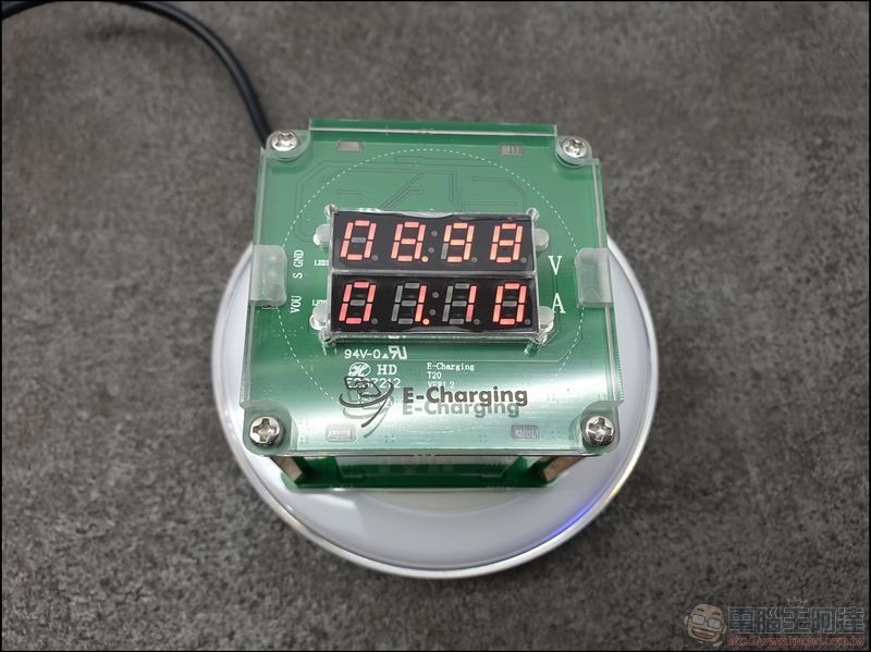 E-Charging高功率無線充電器智能檢測儀 - 24