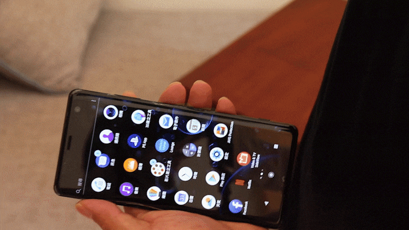Bitplay AllClip 通用鏡頭夾 開箱！Android 手機終於也能外接廣角、微距鏡頭 換新機也能續用 - 電腦王阿達