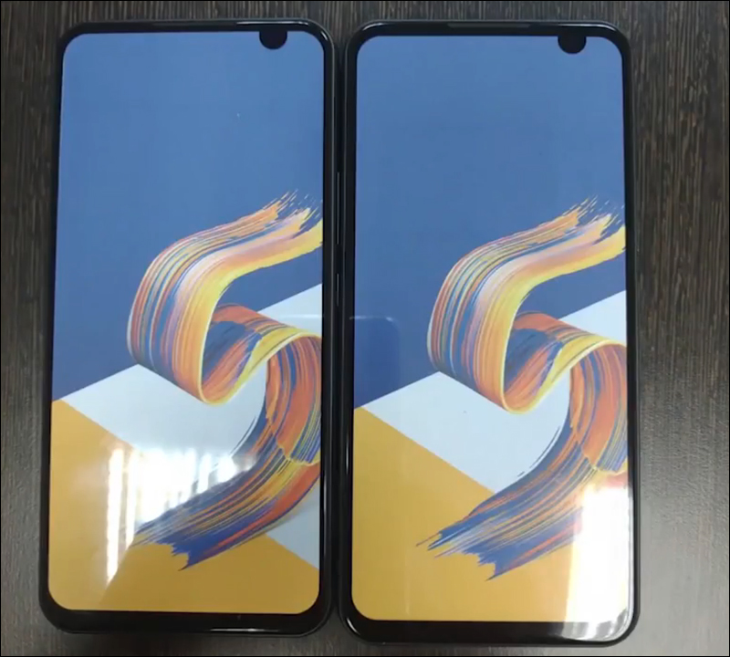 ASUS ZenFone 6 原型機曝光?水滴全螢幕、三主鏡頭設計 - 電腦王阿達 ASUS ZenFone 6 原型機曝光?水滴全螢幕、三主鏡頭設計 - 電腦王阿達