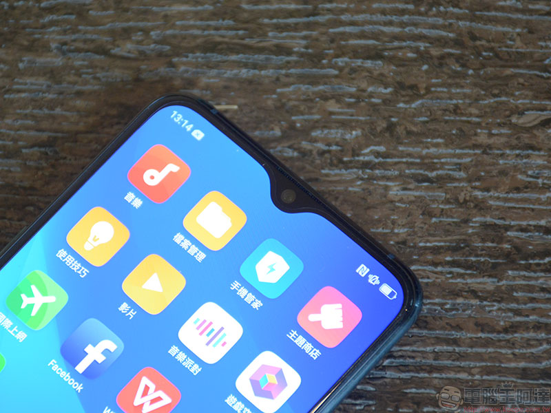 OPPO R17 / R17 Pro 正式在台上市,炫耀漸變隨光而生 - 電腦王阿達 OPPO R17 / R17 Pro 正式在台上市,炫耀漸變隨光而生 - 電腦王阿達