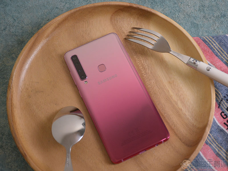 中階新機 Samsung Galaxy A9 上手實測、實拍,四鏡頭比你想的更厲害 - 電腦王阿達 中階新機 Samsung Galaxy A9 上手實測、實拍,四鏡頭比你想的更厲害 - 電腦王阿達