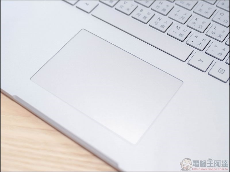 Surface Book 2 開箱 - 14 Surface Book 2 開箱 - 14