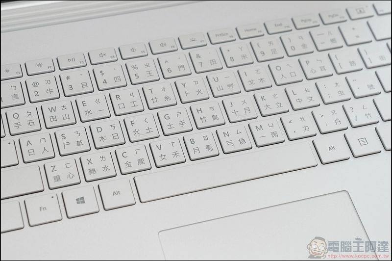 Surface Book 2 開箱 - 15