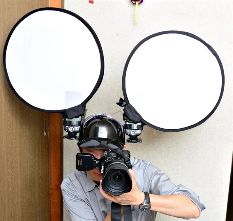 日本網友土炮打造 免手持閃光燈架 ,雙手不夠用就連頭一起用 - 電腦王阿達 日本網友土炮打造 免手持閃光燈架 ,雙手不夠用就連頭一起用 - 電腦王阿達