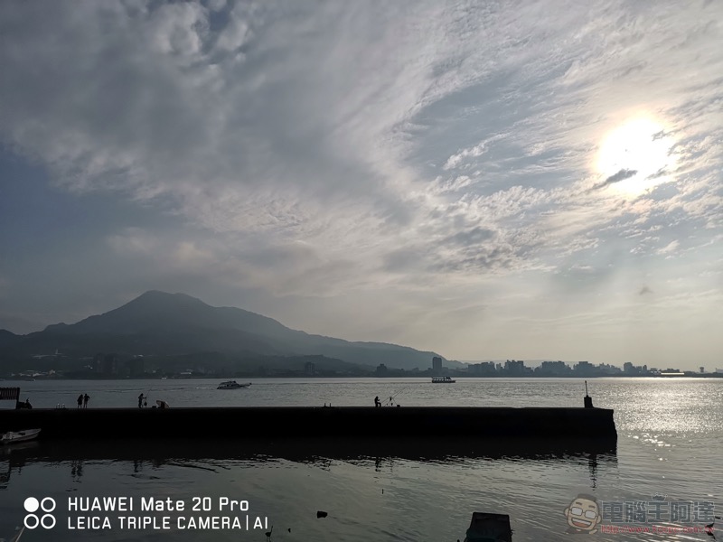 華為 Mate20 Pro 開箱 評測 、評價:「智在超越」的行動攝影之王 - 電腦王阿達 華為 Mate20 Pro 開箱 評測 、評價:「智在超越」的行動攝影之王 - 電腦王阿達