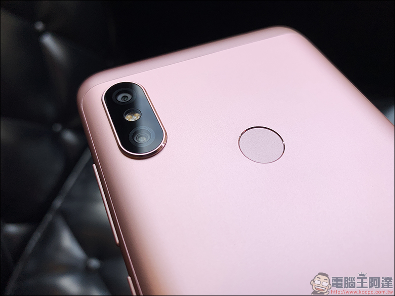 ASUS ZenFone Max (M2) 率先通過 NCC 認證, ZenFone Max Pro (M2) 官方渲染亮相 - 電腦王阿達 ASUS ZenFone Max (M2) 率先通過 NCC 認證, ZenFone Max Pro (M2) 官方渲染亮相 - 電腦王阿達