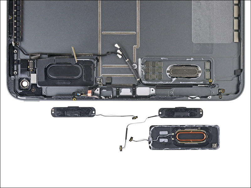 iPad Pro (2018) 被 iFixit 拆解:4 組(8 顆)揚聲器、電池微幅縮小、更容易維修 - 電腦王阿達 iPad Pro (2018) 被 iFixit 拆解:4 組(8 顆)揚聲器、電池微幅縮小、更容易維修 - 電腦王阿達