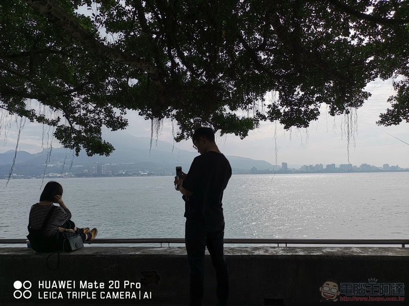 誰是行動攝影之王, iPhone XS Max 對決華為 Mate20 Pro 實拍測試報告 - 電腦王阿達 誰是行動攝影之王, iPhone XS Max 對決華為 Mate20 Pro 實拍測試報告 - 電腦王阿達