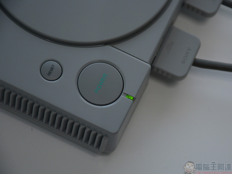 迷你復刻 PlayStation Classic 開箱啦! 重溫情懷的小巧機身與復古遊戲 - 電腦王阿達 迷你復刻 PlayStation Classic 開箱啦! 重溫情懷的小巧機身與復古遊戲 - 電腦王阿達