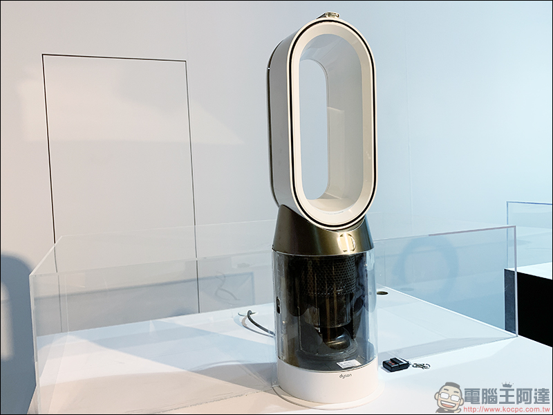 Dyson 智慧家居系列 來臨!全新 Dyson Pure Hot+Cool 三合一涼暖空氣清淨機、 Dyson Lightcycle 檯燈在台發表 - 電腦王阿達 Dyson 智慧家居系列 來臨!全新 Dyson Pure Hot+Cool 三合一涼暖空氣清淨機、 Dyson Lightcycle 檯燈在台發表 - 電腦王阿達