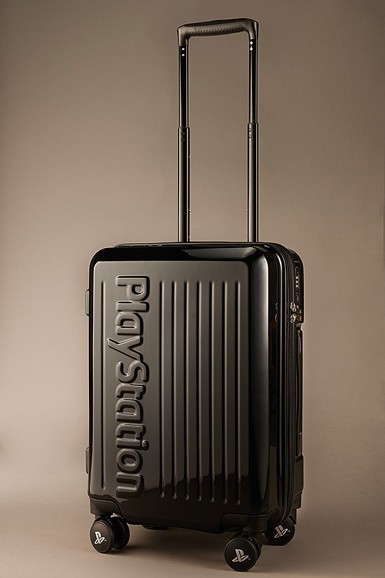 GSC推出「 PlayStation 標誌印象行李箱 」預購價為新台幣 5240 元 - 電腦王阿達