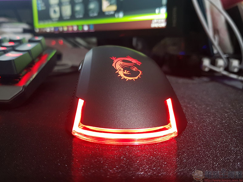 msi VIGOR GK60 電競鍵盤、CLUTCH GM50 電競滑鼠、AGILITY GD70 滑鼠墊,新玩具開箱啦! - 電腦王阿達 msi VIGOR GK60 電競鍵盤、CLUTCH GM50 電競滑鼠、AGILITY GD70 滑鼠墊,新玩具開箱啦! - 電腦王阿達