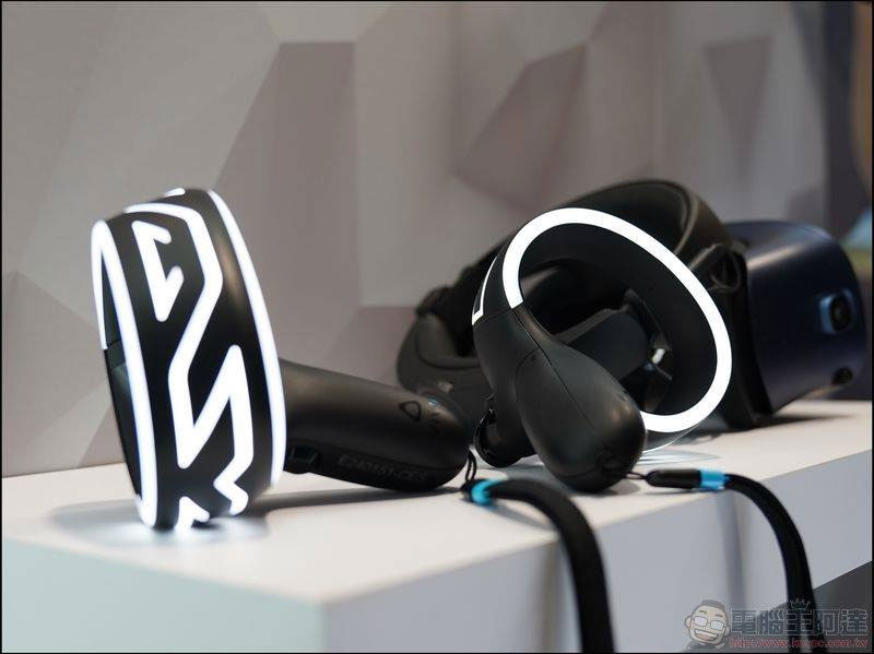 新無線 VR 頭戴裝置 HTC Vive Cosmos 發表,配戴更舒適、使用更簡單 - 電腦王阿達 新無線 VR 頭戴裝置 HTC Vive Cosmos 發表,配戴更舒適、使用更簡單 - 電腦王阿達