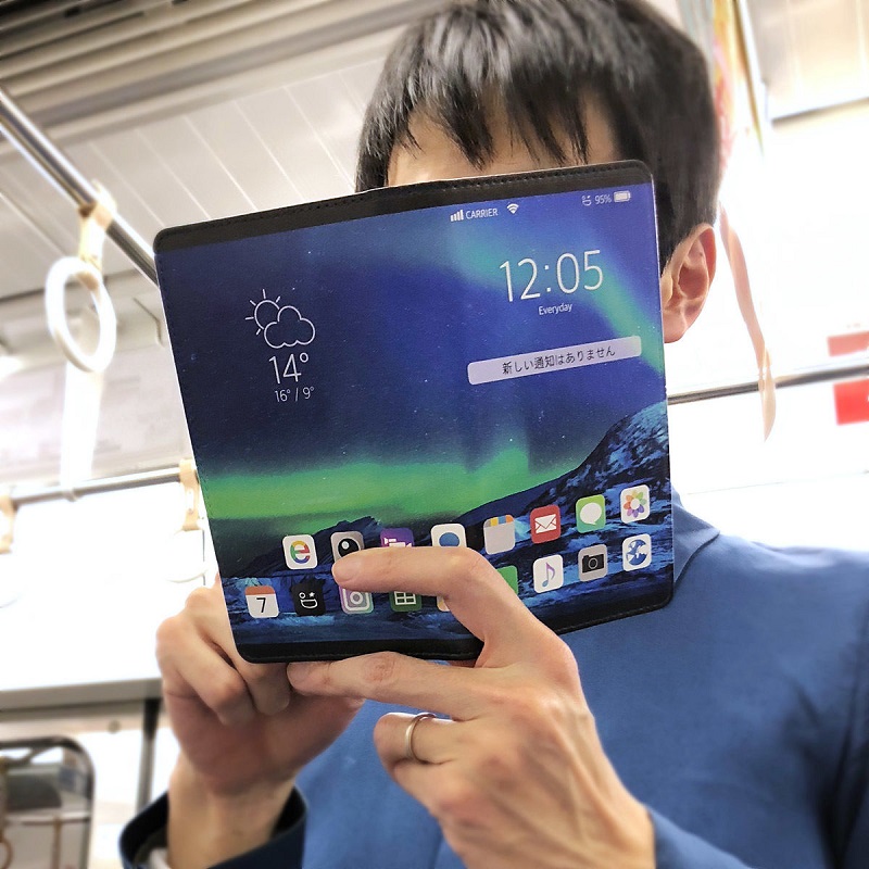 「 可摺疊智慧型手機風保護套 」KUSO體驗可彎曲螢幕手機的魅力 - 電腦王阿達