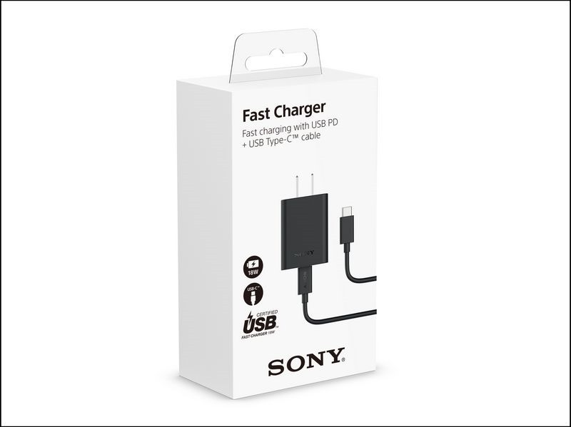 圖說二、Sony Mobile推出全新 18W PD快速充電組合UCH32C(2) 圖說二、Sony Mobile推出全新 18W PD快速充電組合UCH32C(2)