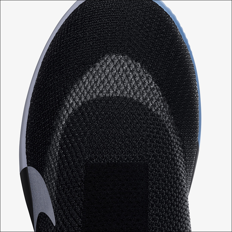 Nike Adapt BB 發表,首款採用自綁鞋帶技術籃球鞋誕生! - 電腦王阿達 Nike Adapt BB 發表,首款採用自綁鞋帶技術籃球鞋誕生! - 電腦王阿達