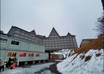日本滑雪中毒者 雪況一流的 上越國際滑雪場 - 電腦王阿達
