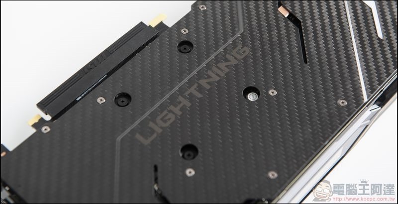 MSI GeForceR RTX 2080 Ti LIGHTNING Z 開箱評測 - 15