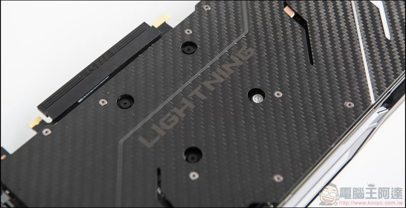 MSI GeForceR RTX 2080 Ti LIGHTNING Z 開箱評測 - 15 MSI GeForceR RTX 2080 Ti LIGHTNING Z 開箱評測 - 15