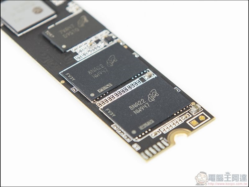 Crucial P1 NVMe SSD 開箱 - 04 Crucial P1 NVMe SSD 開箱 - 04