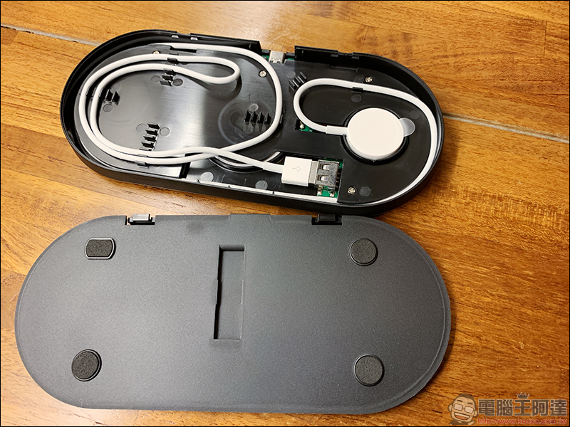 Vinpok Plux 三合一 Qi 無線充電盤 開箱動手玩,比起 AirPower 更強大、超值的無線充電器 - 電腦王阿達 Vinpok Plux 三合一 Qi 無線充電盤 開箱動手玩,比起 AirPower 更強大、超值的無線充電器 - 電腦王阿達