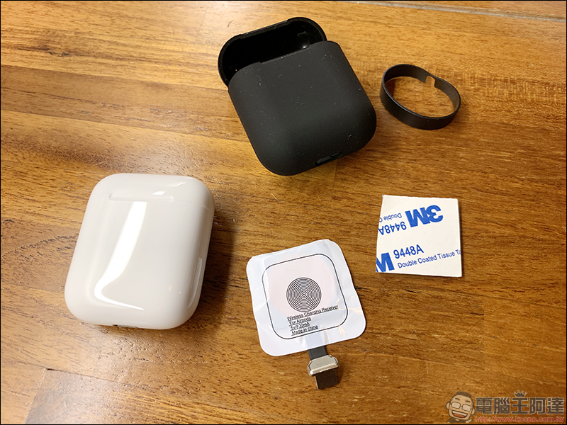 Vinpok Plux 三合一 Qi 無線充電盤 開箱動手玩,比起 AirPower 更強大、超值的無線充電器 - 電腦王阿達 Vinpok Plux 三合一 Qi 無線充電盤 開箱動手玩,比起 AirPower 更強大、超值的無線充電器 - 電腦王阿達