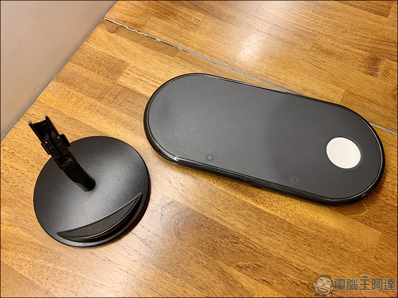 Vinpok Plux 三合一 Qi 無線充電盤 開箱動手玩,比起 AirPower 更強大、超值的無線充電器 - 電腦王阿達 Vinpok Plux 三合一 Qi 無線充電盤 開箱動手玩,比起 AirPower 更強大、超值的無線充電器 - 電腦王阿達