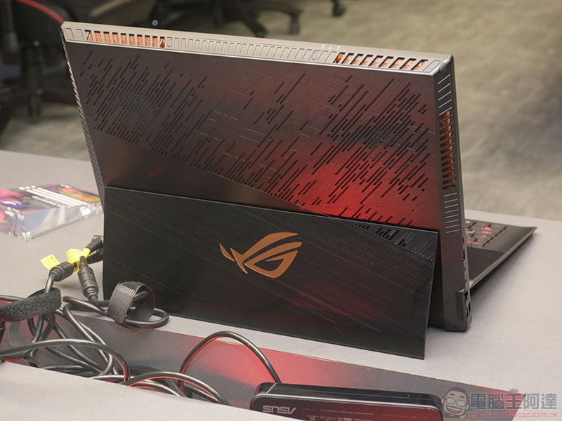 ASUS ROG Mothership GZ700 電競筆電動眼看,可拆式設計更符合人體工學 - 電腦王阿達 ASUS ROG Mothership GZ700 電競筆電動眼看,可拆式設計更符合人體工學 - 電腦王阿達
