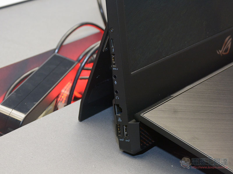 ASUS ROG Mothership GZ700 電競筆電動眼看,可拆式設計更符合人體工學 - 電腦王阿達 ASUS ROG Mothership GZ700 電競筆電動眼看,可拆式設計更符合人體工學 - 電腦王阿達