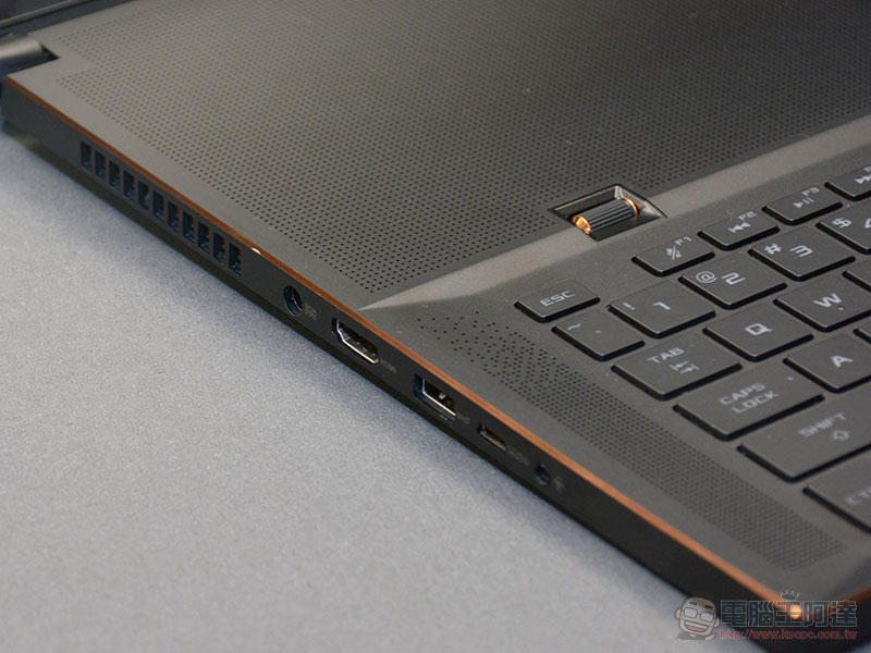 新一代西風之神 ASUS ROG Zephyrus S GX701 電競筆電動眼看,最薄 17 吋大顯神威 - 電腦王阿達 新一代西風之神 ASUS ROG Zephyrus S GX701 電競筆電動眼看,最薄 17 吋大顯神威 - 電腦王阿達
