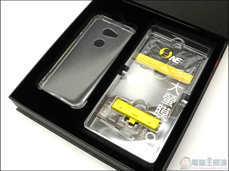 SHARP AQUOS zero 開箱 - 27 SHARP AQUOS zero 開箱 - 27