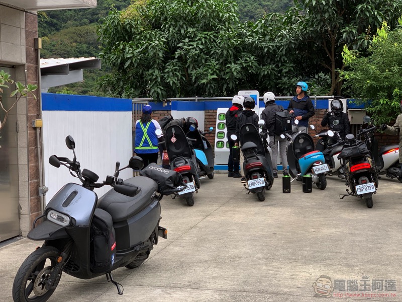 Gogoro 中油合作再增 110 個換電站點:「補足西部與東部旅遊路線」並進軍小琉球 - 電腦王阿達 Gogoro 中油合作再增 110 個換電站點:「補足西部與東部旅遊路線」並進軍小琉球 - 電腦王阿達