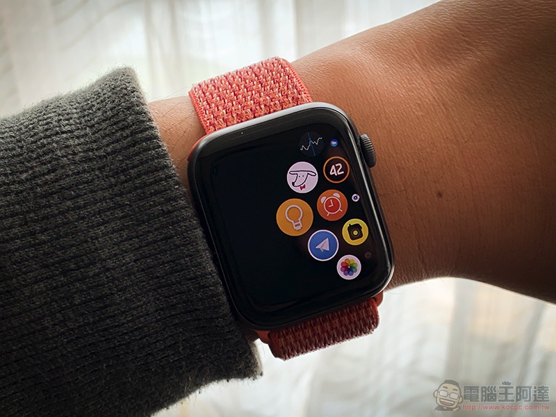 Apple Watch 終於可以移除內建應用了