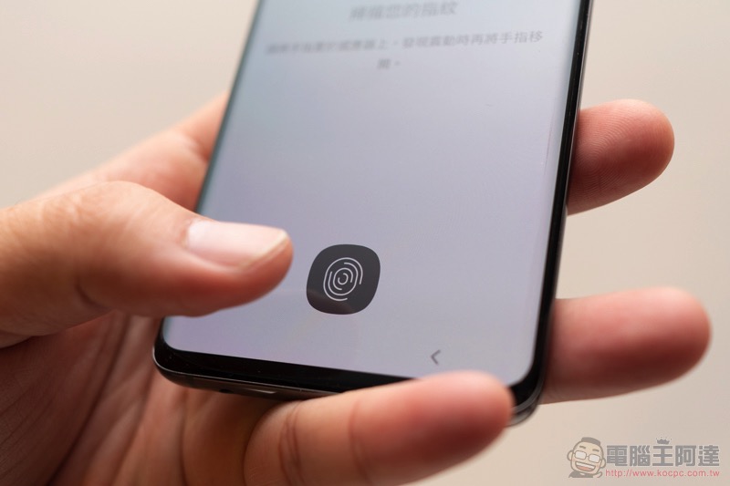 三星 Galaxy S10 系列發表動手玩,「可折疊」旗艦 Galaxy Fold 也如約正式降臨 - 電腦王阿達 三星 Galaxy S10 系列發表動手玩,「可折疊」旗艦 Galaxy Fold 也如約正式降臨 - 電腦王阿達