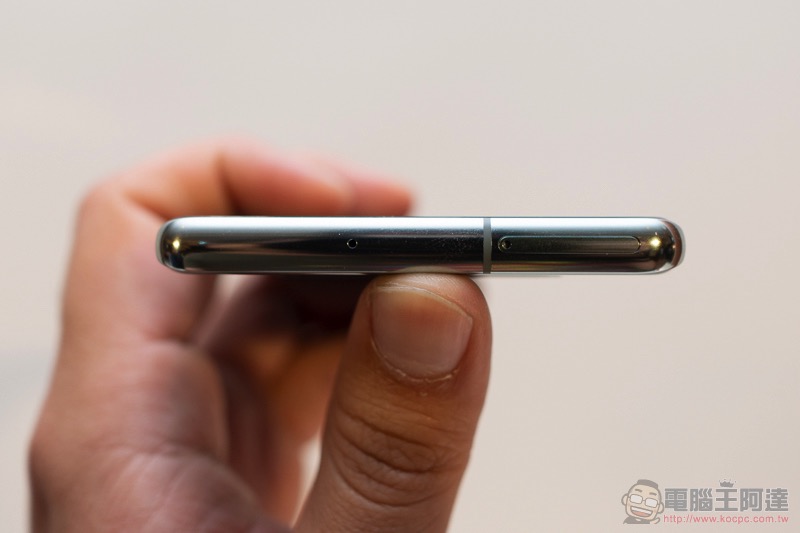 三星 Galaxy S10 系列發表動手玩,「可折疊」旗艦 Galaxy Fold 也如約正式降臨 - 電腦王阿達 三星 Galaxy S10 系列發表動手玩,「可折疊」旗艦 Galaxy Fold 也如約正式降臨 - 電腦王阿達