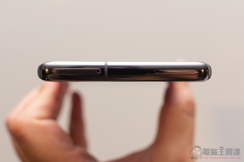 三星 Galaxy S10 系列發表動手玩,「可折疊」旗艦 Galaxy Fold 也如約正式降臨 - 電腦王阿達 三星 Galaxy S10 系列發表動手玩,「可折疊」旗艦 Galaxy Fold 也如約正式降臨 - 電腦王阿達