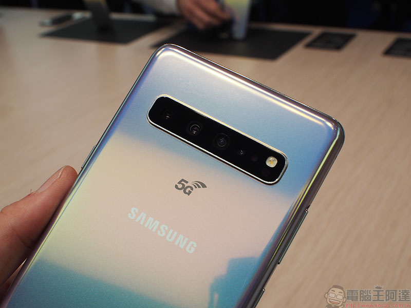 [ MWC2019 ] Samsung Galaxy S10 5G 動眼看，前後景深鏡頭讓錄影效果更具深度 - 電腦王阿達
