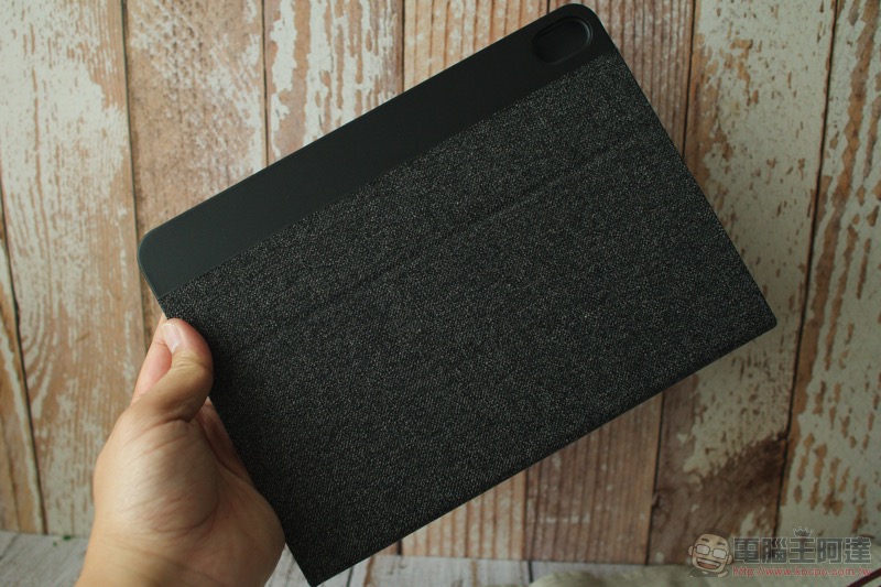 LAUT iPad Pro 2018 全系列保護套開箱 體驗報告:防撞殼也能充滿氣質 ( 評測 / 評價 / 推薦 ) - 電腦王阿達 LAUT iPad Pro 2018 全系列保護套開箱 體驗報告:防撞殼也能充滿氣質 ( 評測 / 評價 / 推薦 ) - 電腦王阿達