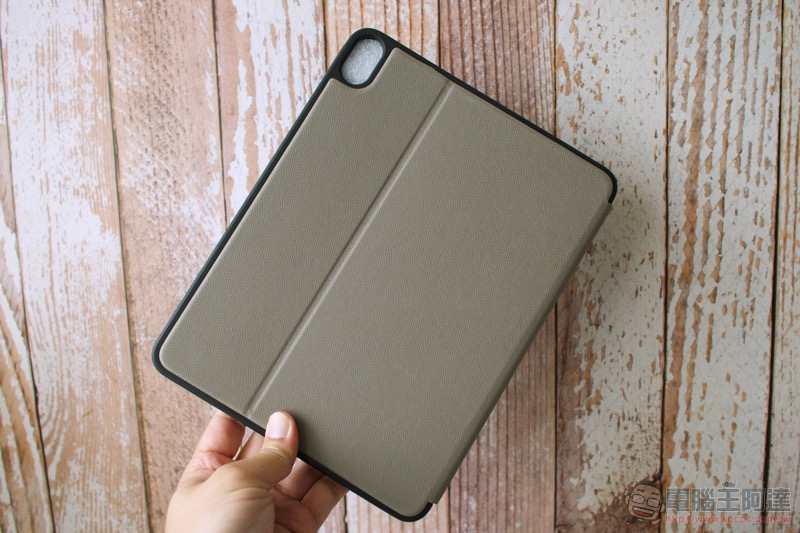 LAUT iPad Pro 2018 全系列保護套開箱 體驗報告:防撞殼也能充滿氣質 ( 評測 / 評價 / 推薦 ) - 電腦王阿達 LAUT iPad Pro 2018 全系列保護套開箱 體驗報告:防撞殼也能充滿氣質 ( 評測 / 評價 / 推薦 ) - 電腦王阿達