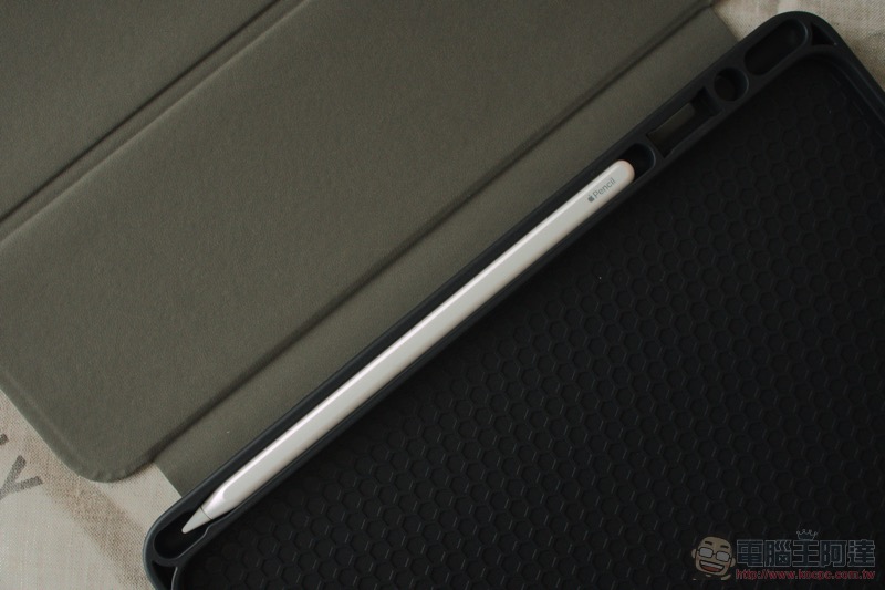 LAUT iPad Pro 2018 全系列保護套開箱 體驗報告:防撞殼也能充滿氣質 ( 評測 / 評價 / 推薦 ) - 電腦王阿達 LAUT iPad Pro 2018 全系列保護套開箱 體驗報告:防撞殼也能充滿氣質 ( 評測 / 評價 / 推薦 ) - 電腦王阿達
