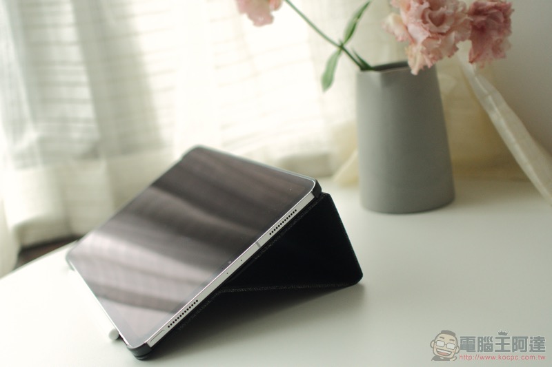 LAUT iPad Pro 2018 全系列保護套開箱 體驗報告:防撞殼也能充滿氣質 ( 評測 / 評價 / 推薦 ) - 電腦王阿達 LAUT iPad Pro 2018 全系列保護套開箱 體驗報告:防撞殼也能充滿氣質 ( 評測 / 評價 / 推薦 ) - 電腦王阿達