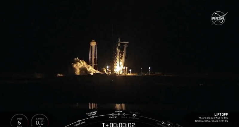 SpaceX 攜手NASA 成功試射可載人太空艙 「飛龍2號」 - 電腦王阿達