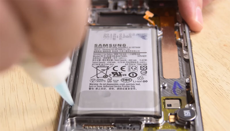 iFixit 發表 Samsung Galaxy S10 / S10+ 完整拆解報告 - 電腦王阿達 iFixit 發表 Samsung Galaxy S10 / S10+ 完整拆解報告 - 電腦王阿達